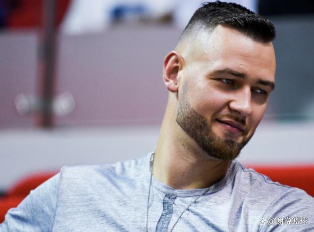 关于休斯敦火箭内部会议纪要流出——赛前止住颓势，法甲使命明确，团队化学反应显著的信息